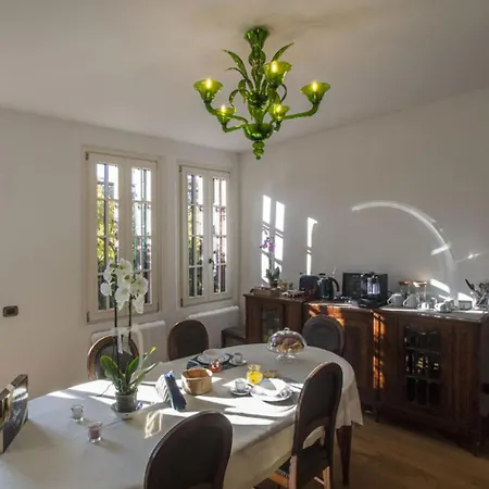 Contarini البندقية-ليدو